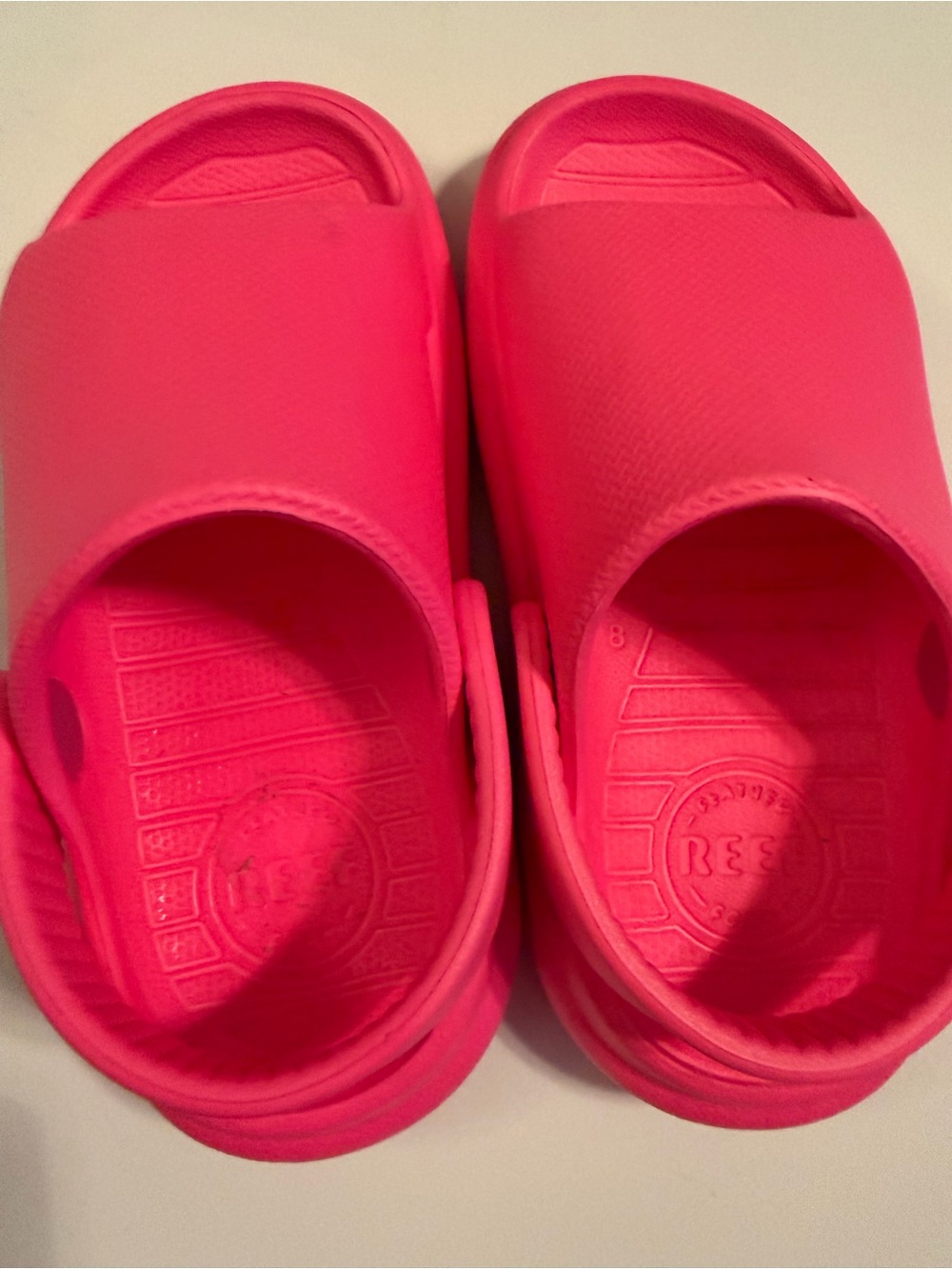 REEF Kids Pink Slide Sandals Size 8